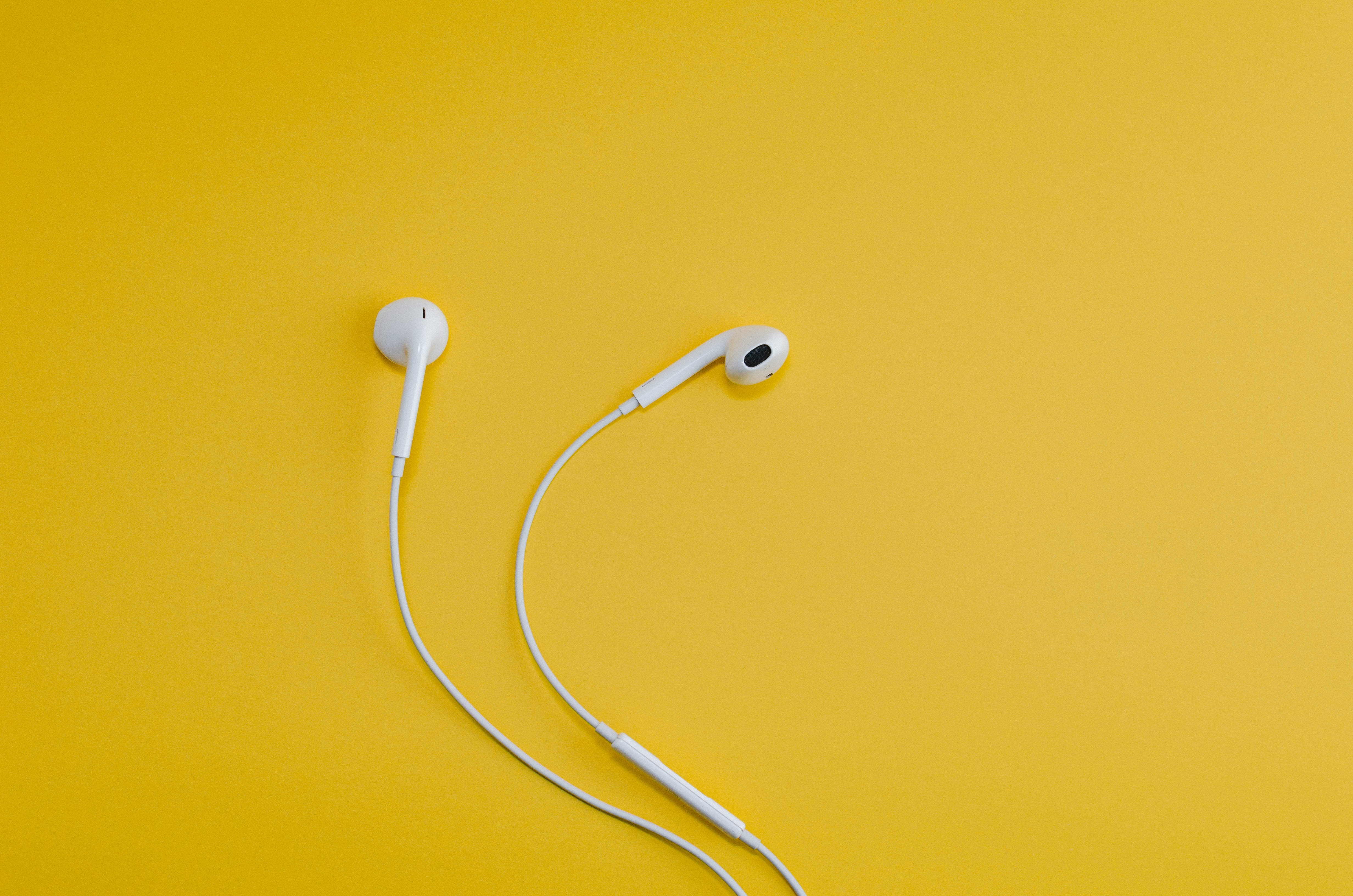 Listen Your Way to Wellness: Podcasts that Feed Your Mind and Your Soul